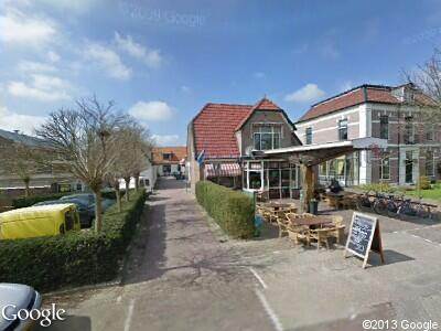 Het rode pad naast de snackbar